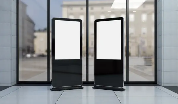 Display Multi-Mídia